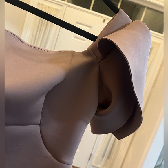 ASOS MIDI Pedal sleeve dress - Picture 4 of 10